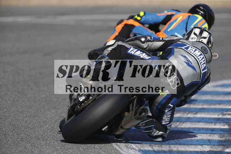 /Archiv-2024/02 29.01.-02.02.2024 Moto Center Thun Jerez/Gruppe gelb-yellow/backside